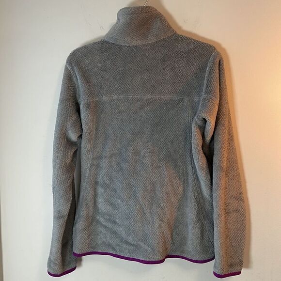 EUC Patagonia Synchilla Retool Gray and Purple Snap Button Pullover Small - Picture 10 of 12